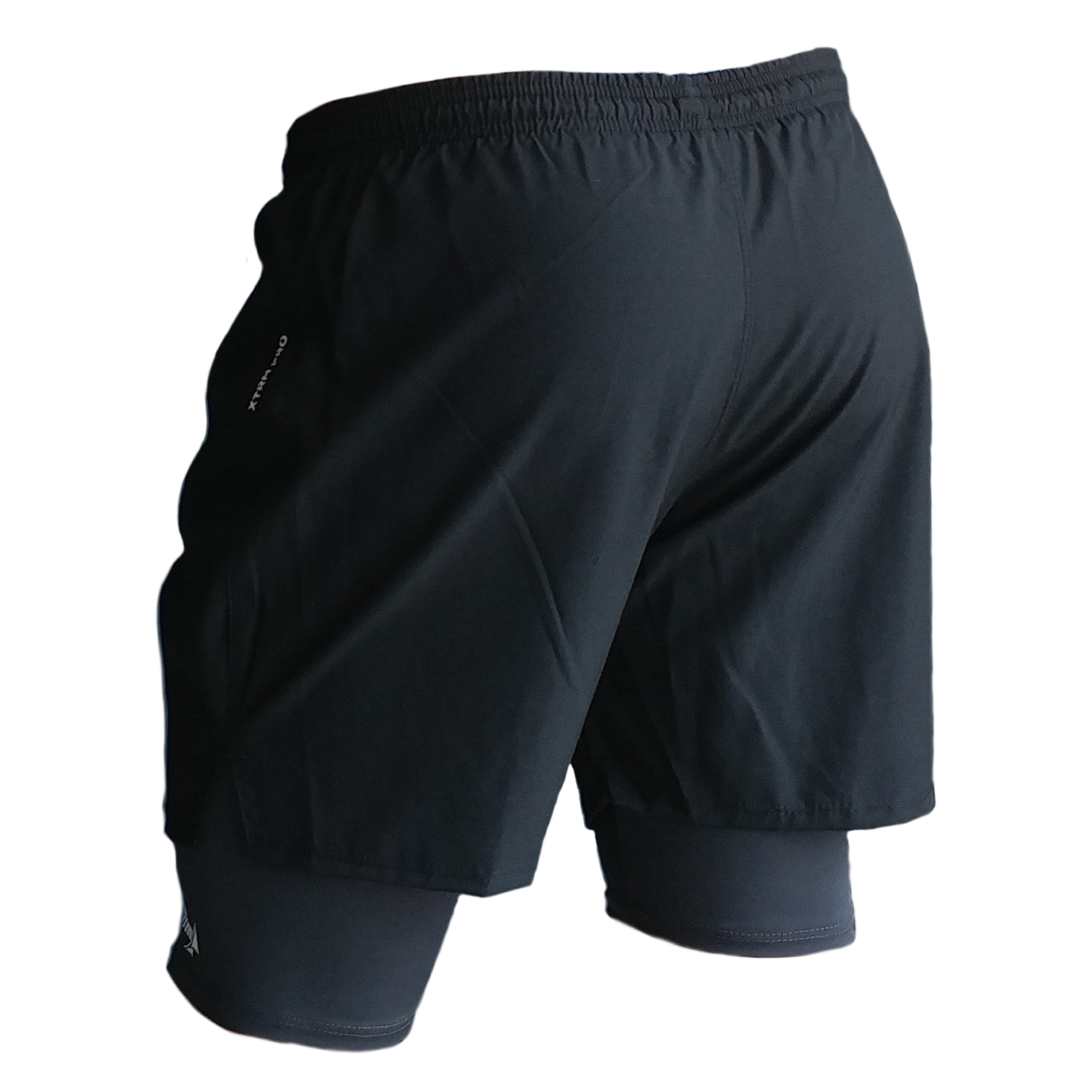 Short deportivo para correr hombre. Licra. Runner shorts. Negro Gris. Ropa deportiva hombre. Tienda para hombres.