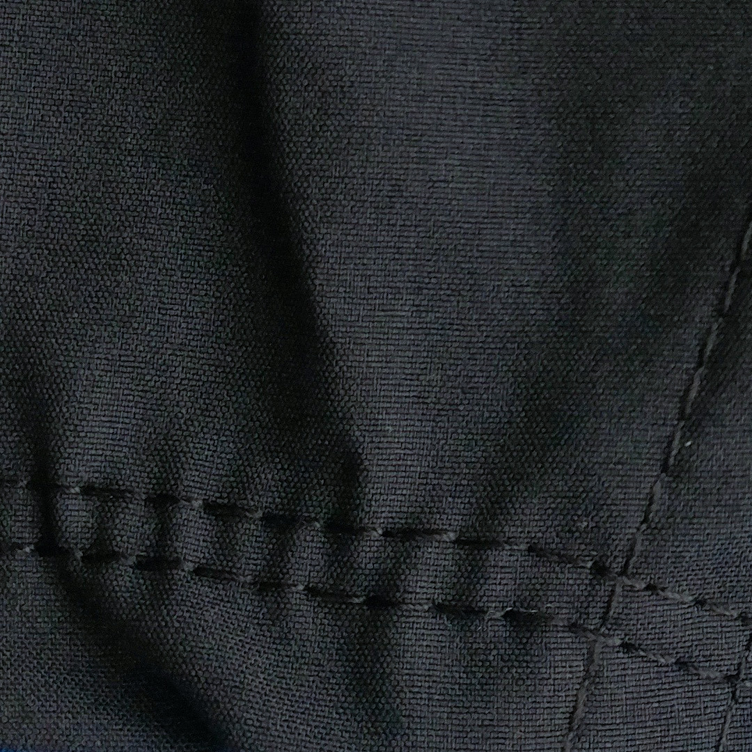 Short deportivo hombre Destroyer, corredor, correr, runner, tela lona ligera impermeable. Negro Negro. Ropa deportiva hombre. Tienda.